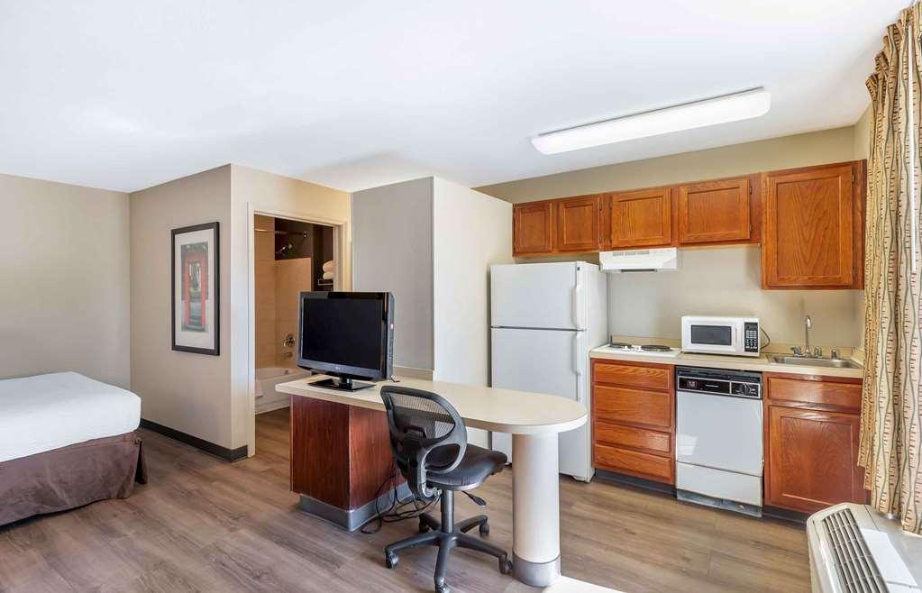 Extended Stay America Select Suites - Denver - Tech Center - Central Гринвуд-Вилледж Номер фото