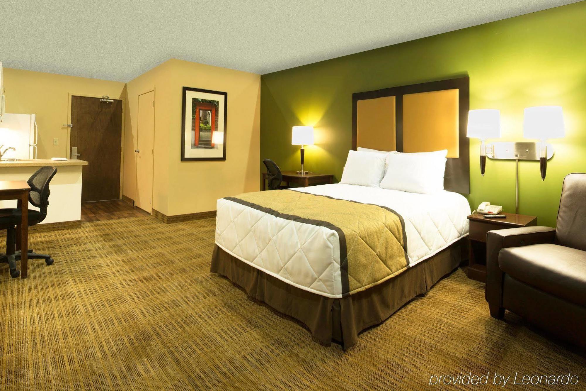 Extended Stay America Select Suites - Denver - Tech Center - Central Гринвуд-Вилледж Экстерьер фото