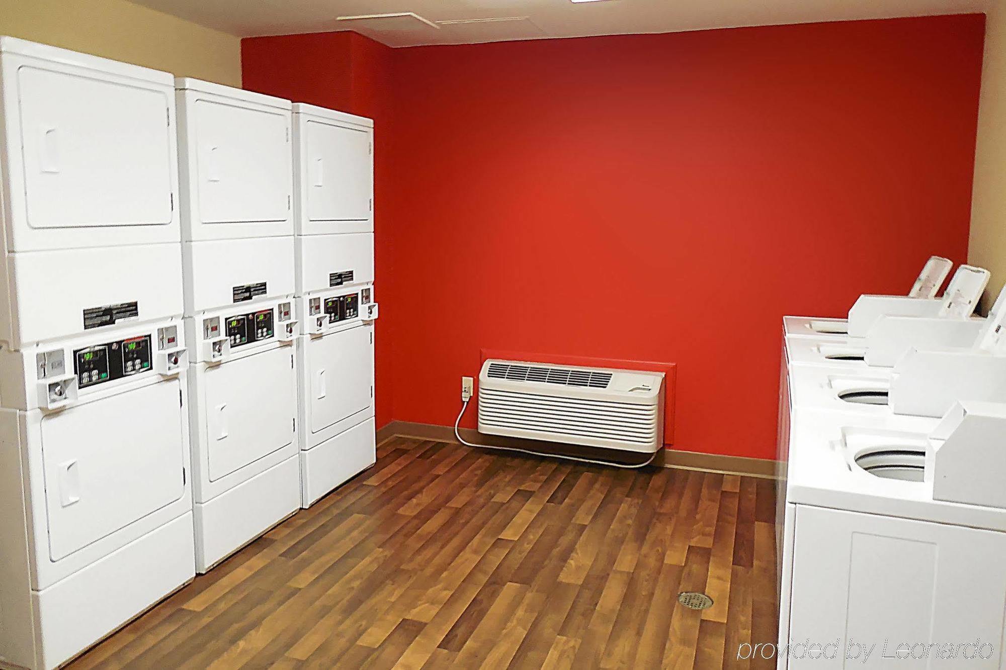 Extended Stay America Select Suites - Denver - Tech Center - Central Гринвуд-Вилледж Экстерьер фото